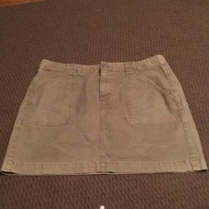 Madewell Cargo skirt